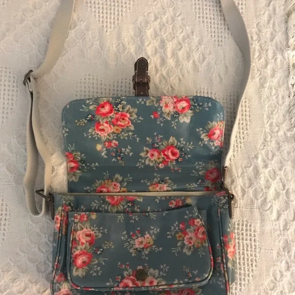 Cath Kidston Floral Purse - Picture 3 of 7